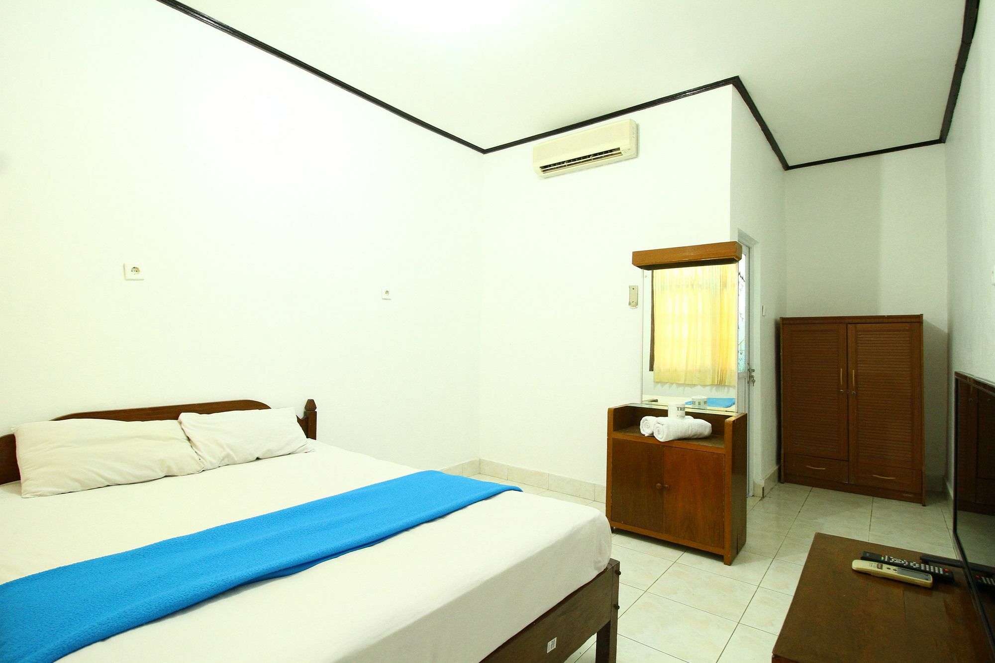 Dua Dara Inn Kuta レギャン エクステリア 写真
