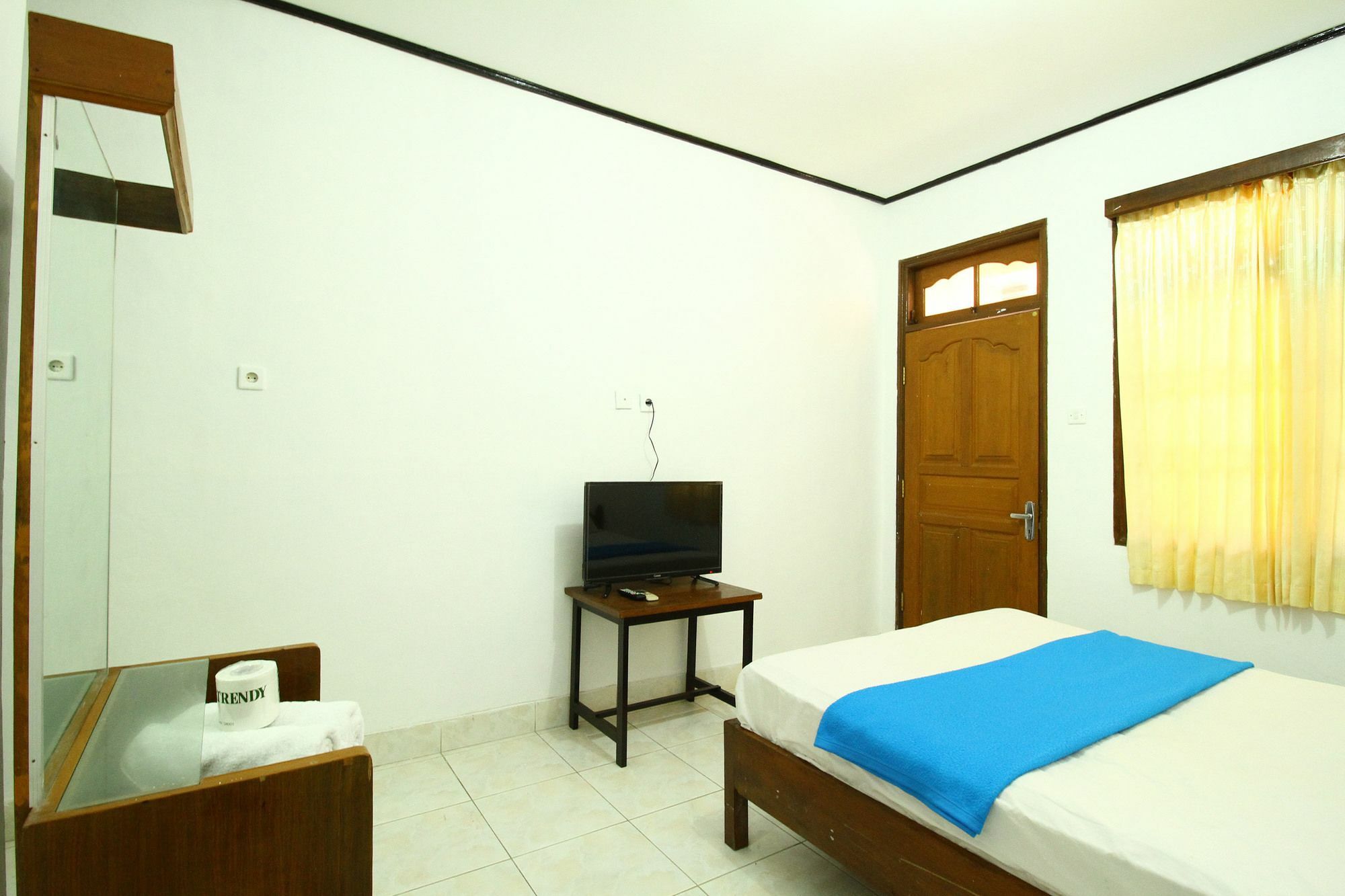 Dua Dara Inn Kuta レギャン エクステリア 写真